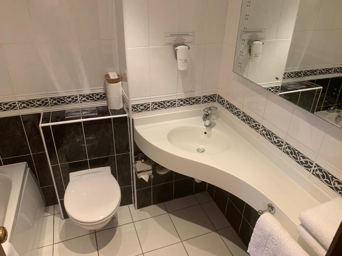 ביסטר Littlebury Hotel מראה חיצוני תמונה
